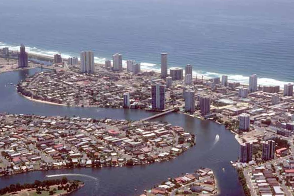 Looking for Chevron Island Real Estate Agents - Craig Douglas Gold Coast Real Estate Agent at Canfords Estate Agents 09